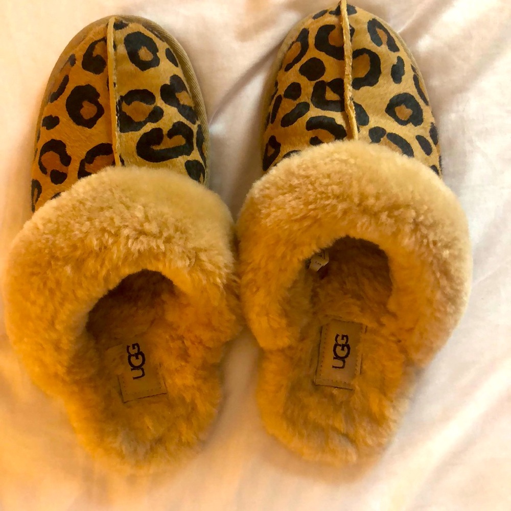 UGG Scuffette slippers